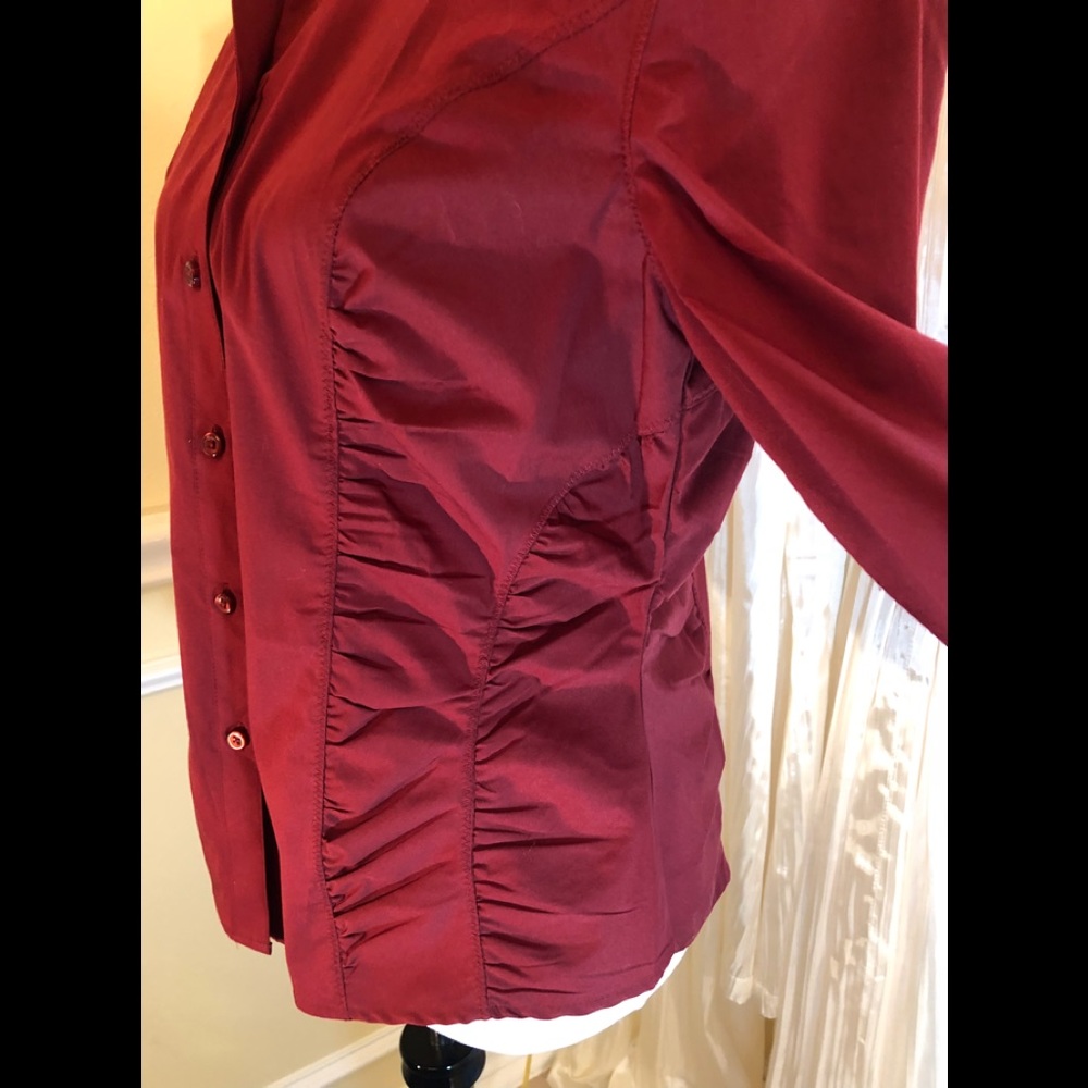 Renuar Ruched Red Blouse - Picture 3 of 6